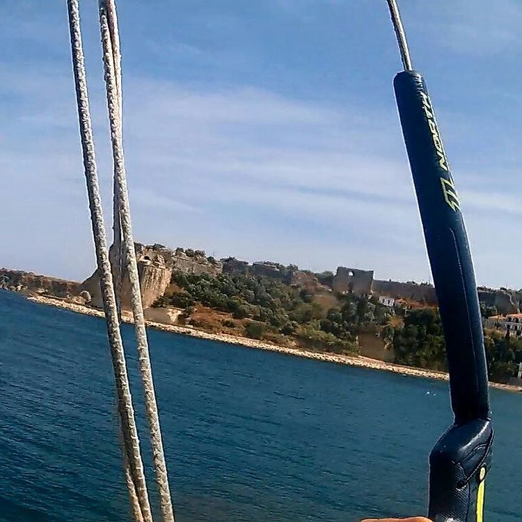 kitesurf lessons zagka koroni messinias
