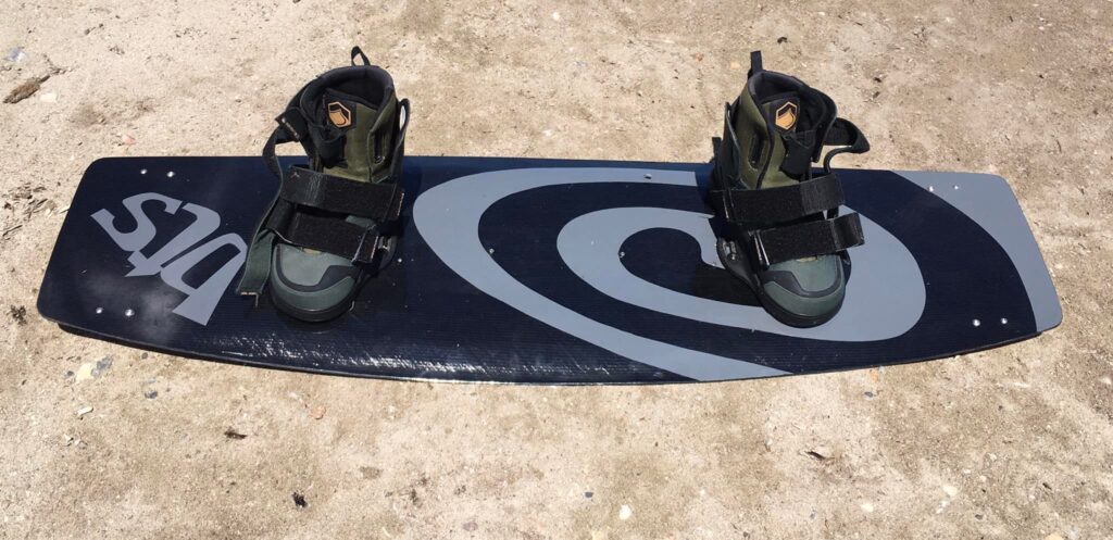custom carbon kitesurf boards in greece bts