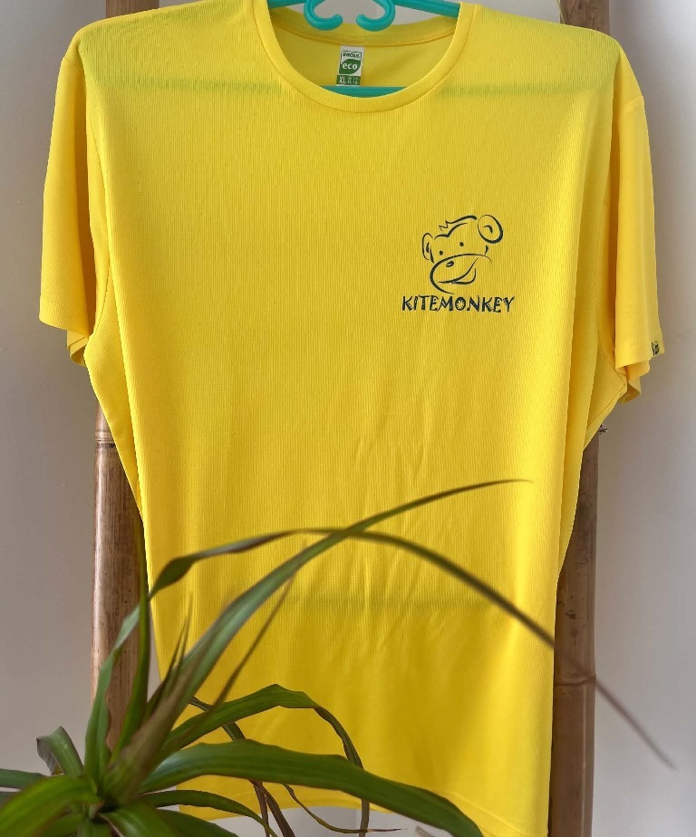 kitesurf kitemonkey quick dry lycra rashvest shortsleeve yellow tshirt
