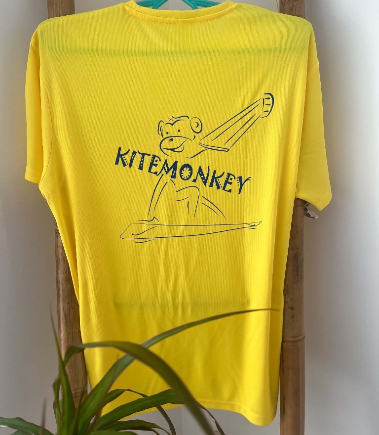 kitesurf kitemonkey quick dry lycra rashvest shortsleeve yellow tshirt